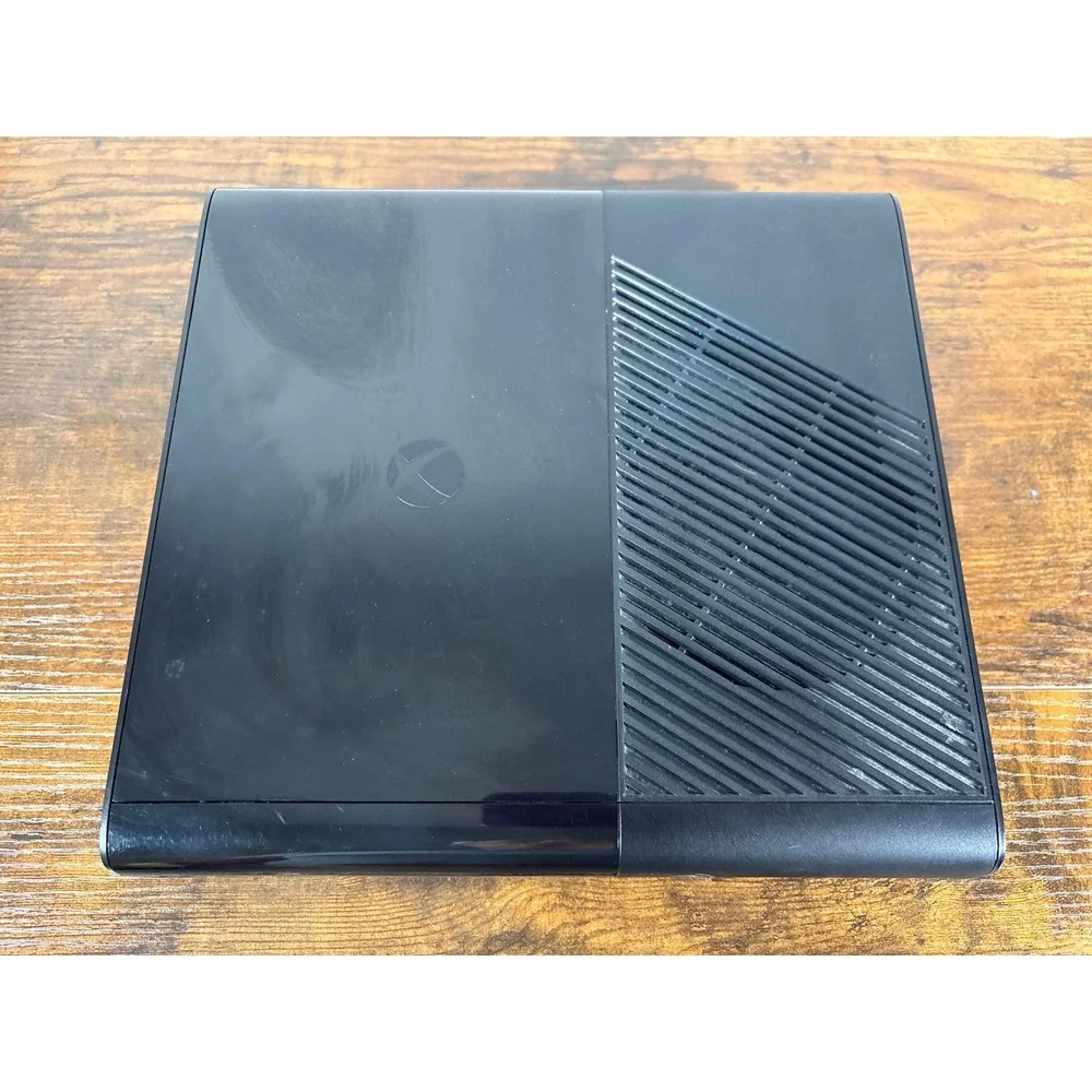 Microsoft Xbox‎ 360 E Console Black Model 1538 2013 MFR Date TESTED WORKING